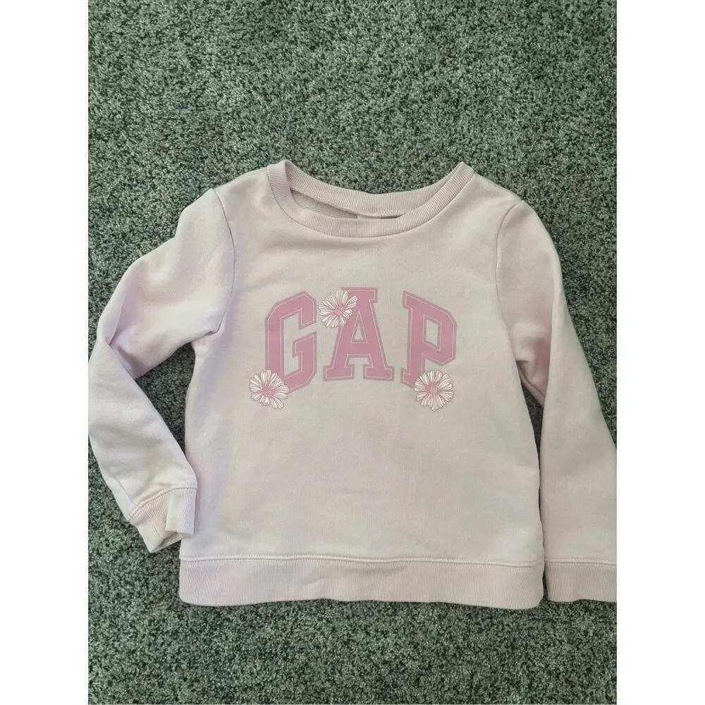 ❤️GAP Baby Girl Logo Sweatshirt